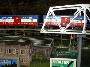 Lionel Bridge with State of Maine Box Cars